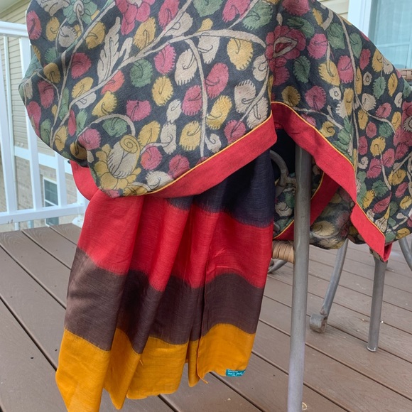 Hand-painted Kalamkari Pure Tussar Red, Black, Mustard SAREE SARI. Half & Half - Picture 7 of 9